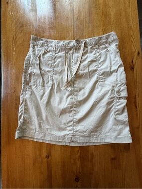 L.L. Bean Casual Cream Cargo Pocket Skirt
